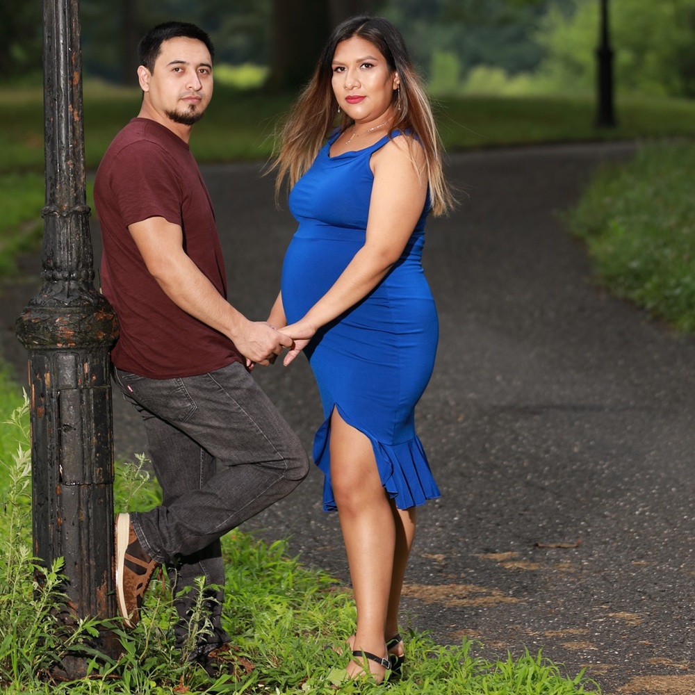 Maternity DRESS - Picture 2 of 4